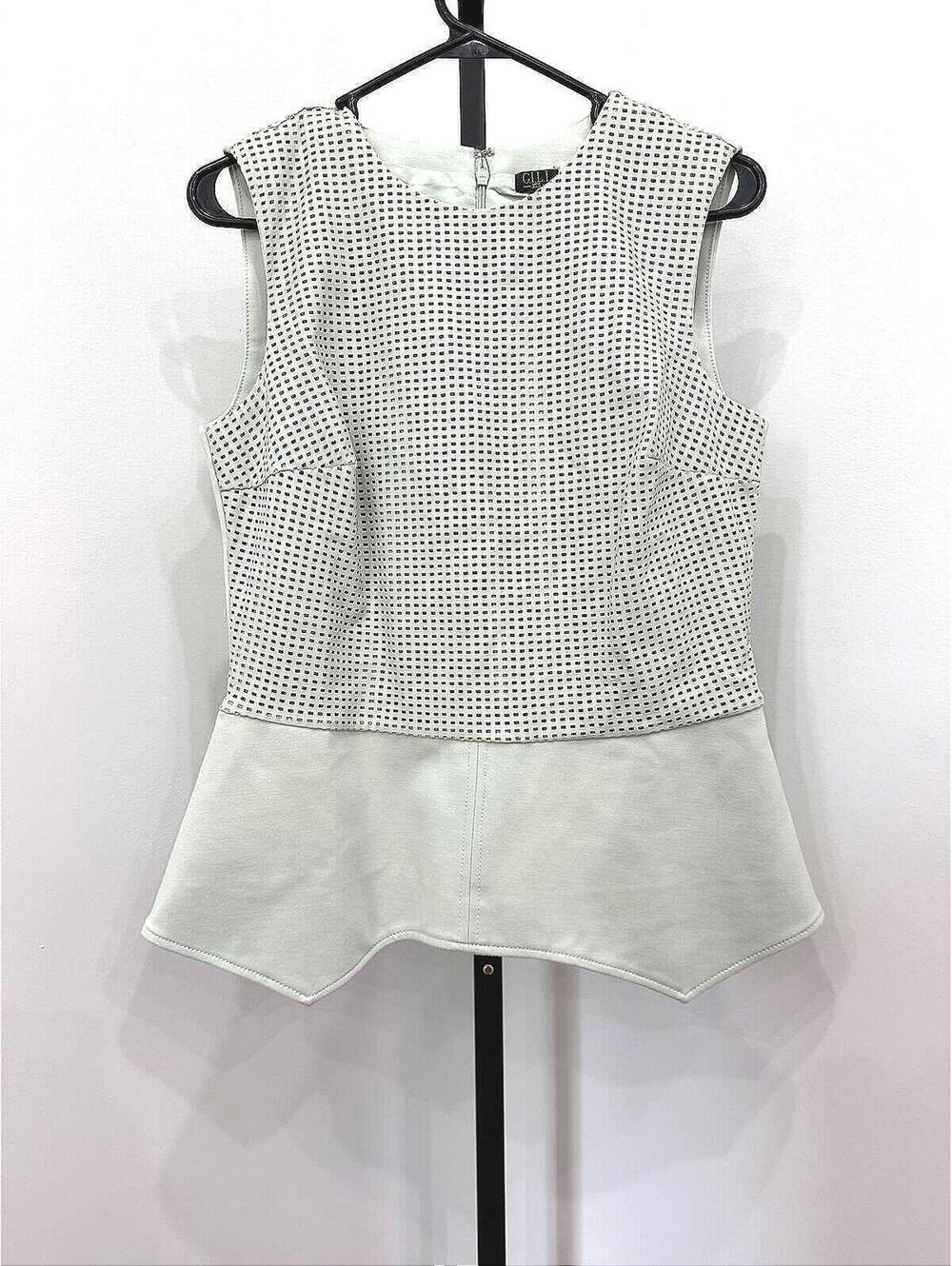 G.I.L.I. Women's Sleeveless Peplum Top Size 12